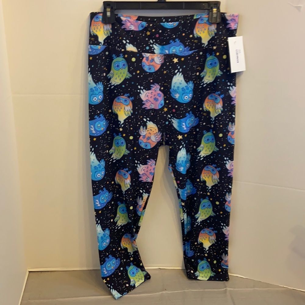 New Tall and curvy plus legging Capri owls